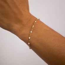 Load image into Gallery viewer, 18K Gold PVD Stainless Steel White Confetti Chain Bracelet