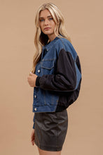 Load image into Gallery viewer, CONTRAST DROP SHOULDER DENIM JACKET