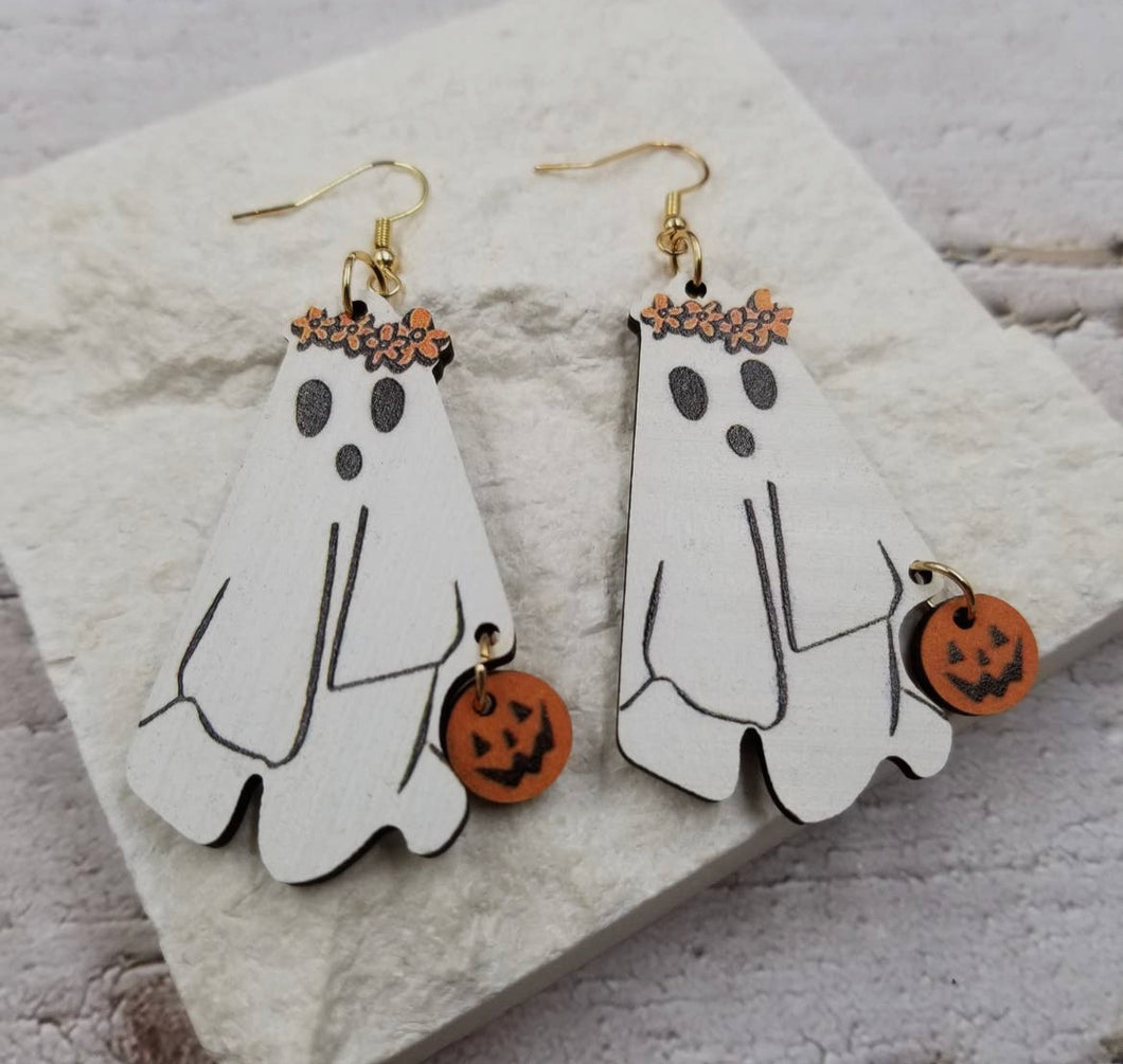 Ghostie with pumpkin