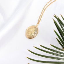 Load image into Gallery viewer, 18K Gold PVD Stainless Steel Textured Oval Locket Pendant
