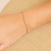 Load image into Gallery viewer, 18K Gold PVD Stainless Steel Satellite Bar Chain Bracelet
