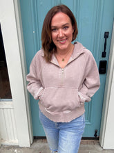 Load image into Gallery viewer, Half Zip Mineral wash hoodie
