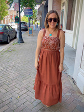 Load image into Gallery viewer, Embroidered maxi dress
