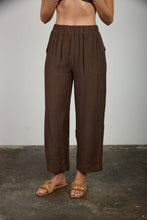 Load image into Gallery viewer, TEXTURED HIGH ELASTIC WAIST LOUNGE PANTS
