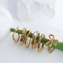 Load image into Gallery viewer, 18K Gold PVD Stainless Steel Pearl Statement Ring
