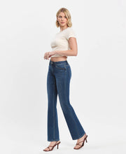 Load image into Gallery viewer, MID RISE RELAXED BOOTCUT JEANS T6136
