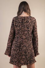 Load image into Gallery viewer, Leopard Printed Pleated Mini Dress
