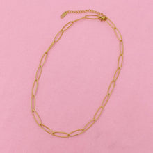 Load image into Gallery viewer, Charming Paper Clip Chain Necklace
