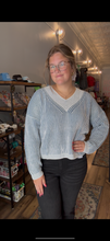 Load image into Gallery viewer, Blue ribbed sweater
