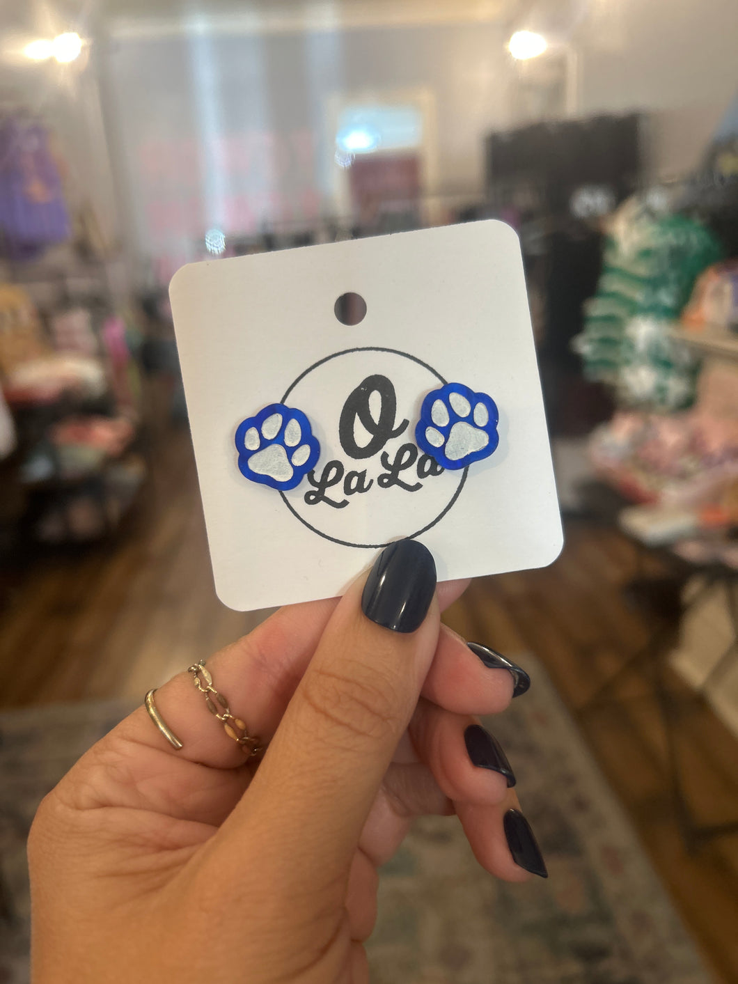 Paw print stud earrings