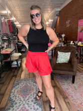 Load image into Gallery viewer, RUFFLE DETAIL SHORTS
