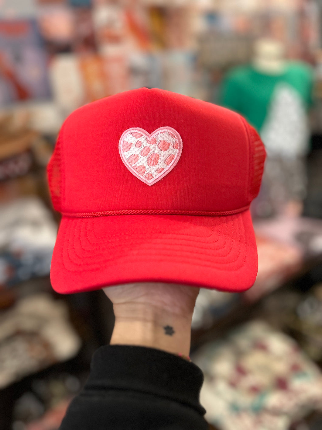 Red/pink heart trucker