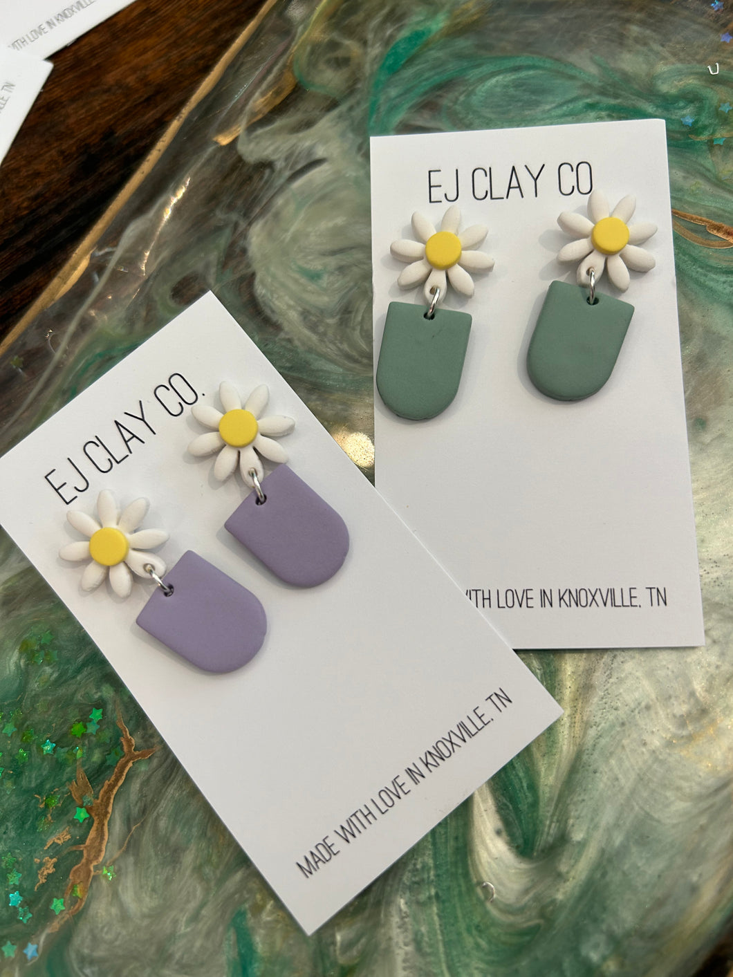 Daisy earrings 4.13