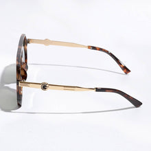 Load image into Gallery viewer, Geometric Shape Thin Frame Designed Sunglasses
