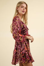 Load image into Gallery viewer, VD33957-Lacetrim Detail Printed Holiday Mini Dress
