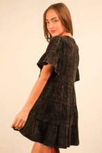 Load image into Gallery viewer, ND31579-Mineral Washed Baby Bell Sleeve Woven Mini Dress
