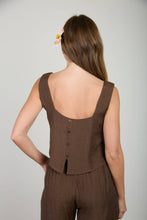 Load image into Gallery viewer, TEXTURED SQUARE NECK BACK BUTTON TANK TOP
