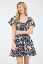 Load image into Gallery viewer, FLORAL FRONT TIE SCOOP NECK TIERED MINI DRESS
