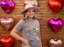Load image into Gallery viewer, Howdy valentine tee
